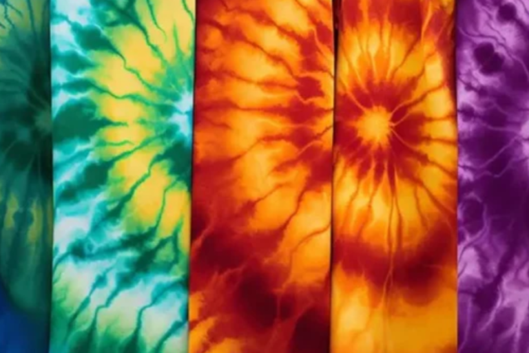 Read more about the article Handicrafts of India : The Ultimate Guide to Tie-Dye Craft